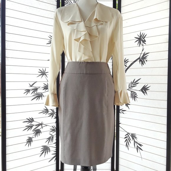 NY & Co Light Gray Double Box Pleat Pencil Skirt - Picture 12 of 14